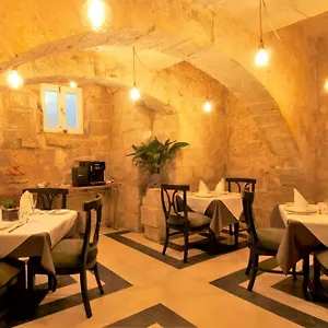 The Coleridge Boutique In 4* Valletta